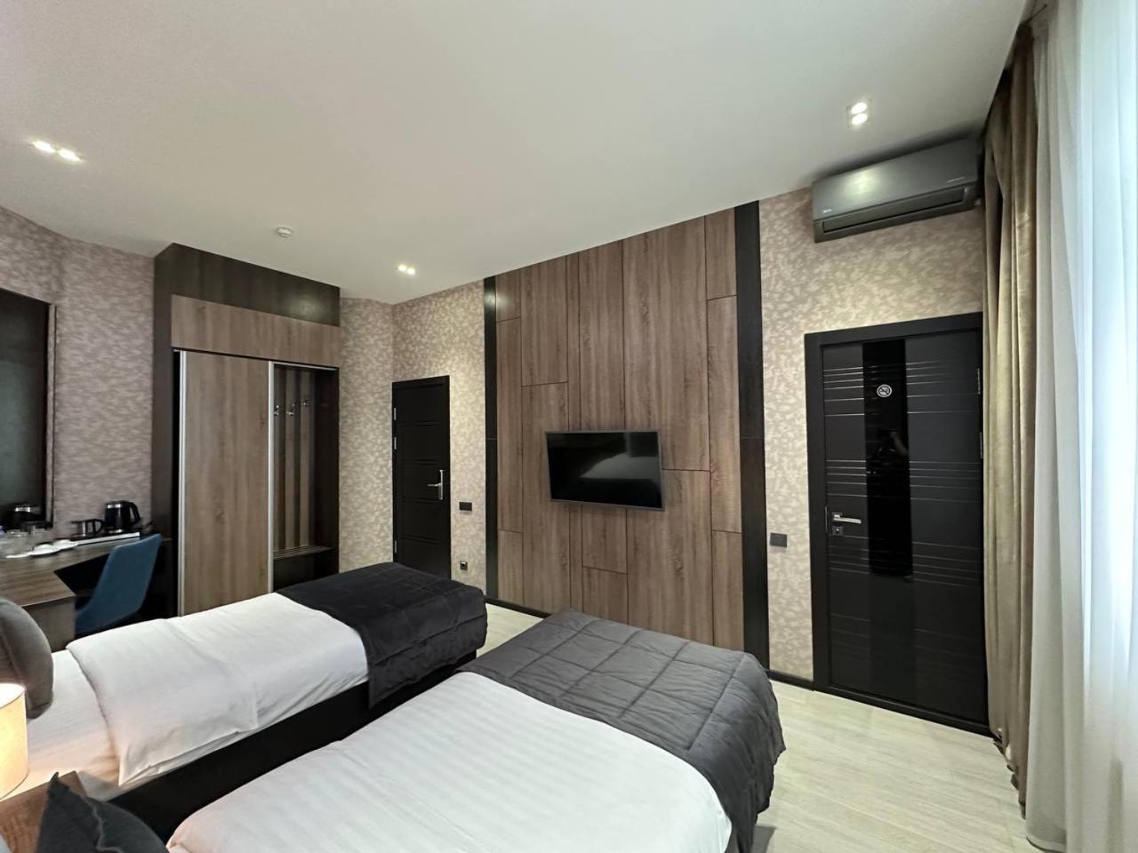 Home Boutique Hotel Ташкент Екстериор снимка
