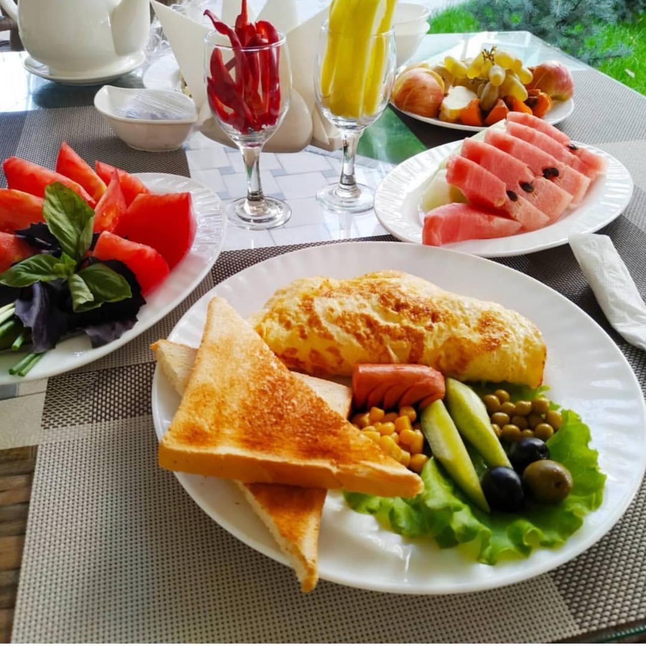 Home Boutique Hotel Ташкент Екстериор снимка