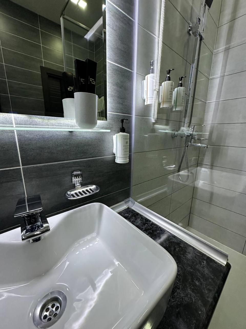 Home Boutique Hotel Ташкент Екстериор снимка